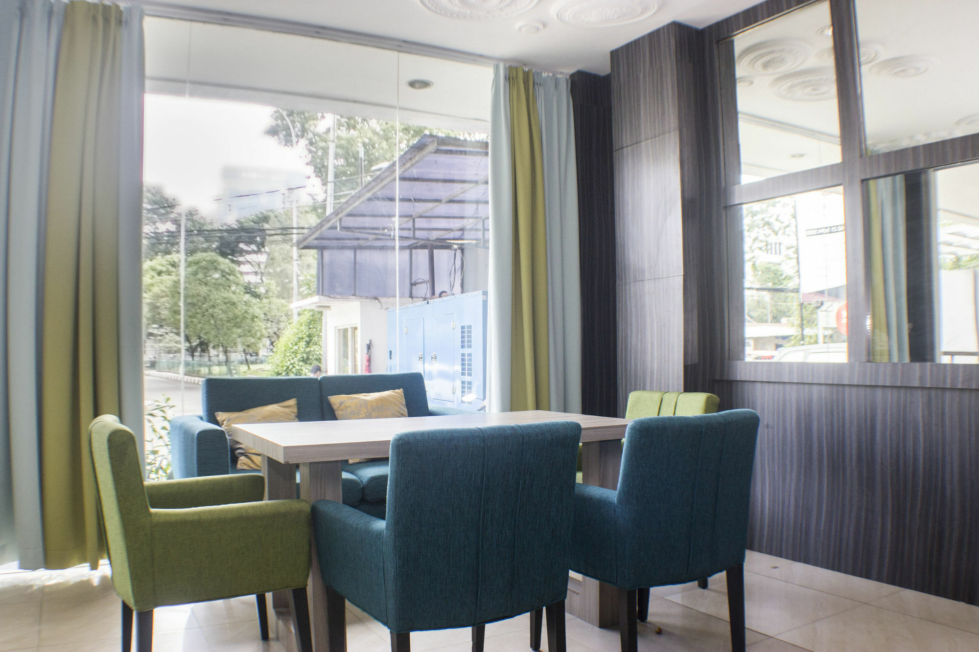 Hotel Feodora Grogol Jakarta Exterior photo